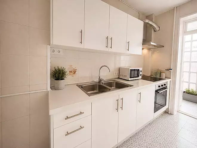 Habitaci&oacute; individual i moderna a Carrer Major